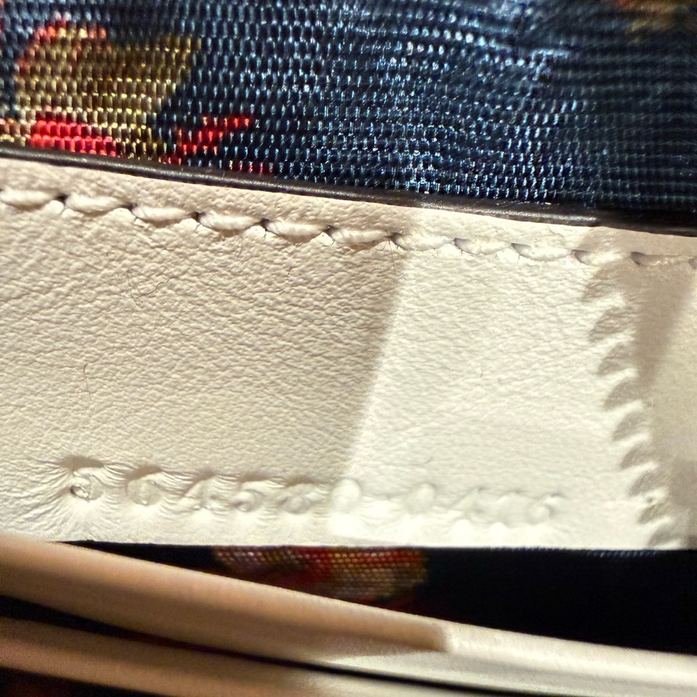 Gucci Vintage Candy Crossbody Mini GG Bag - Picture 7 of 7